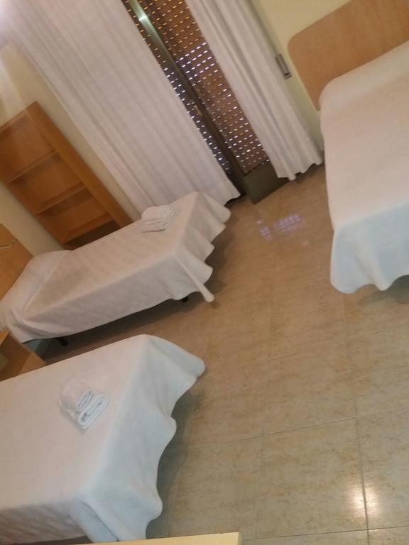 Hostal Jose Luis Brunete Exteriör bild