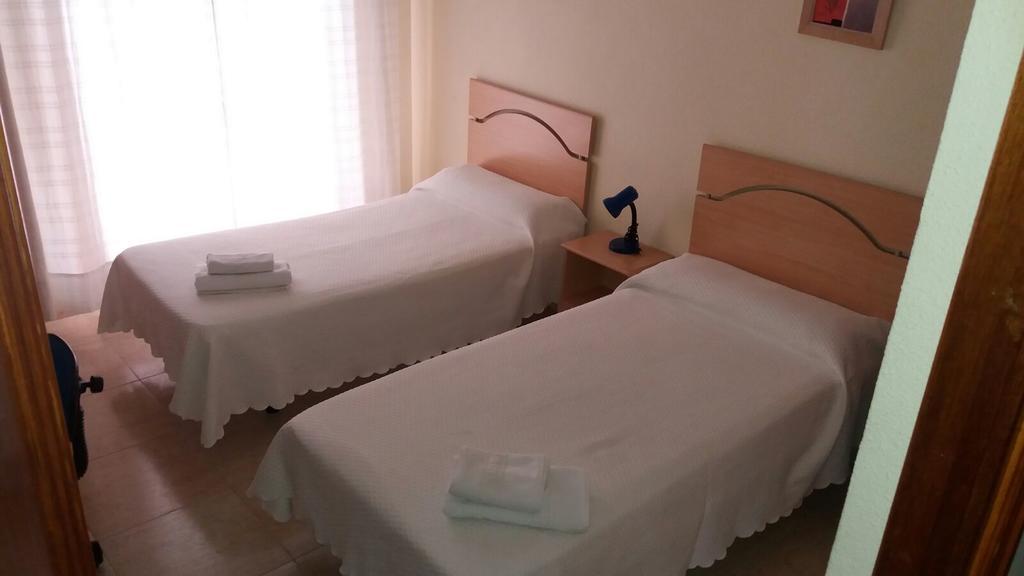 Hostal Jose Luis Brunete Exteriör bild