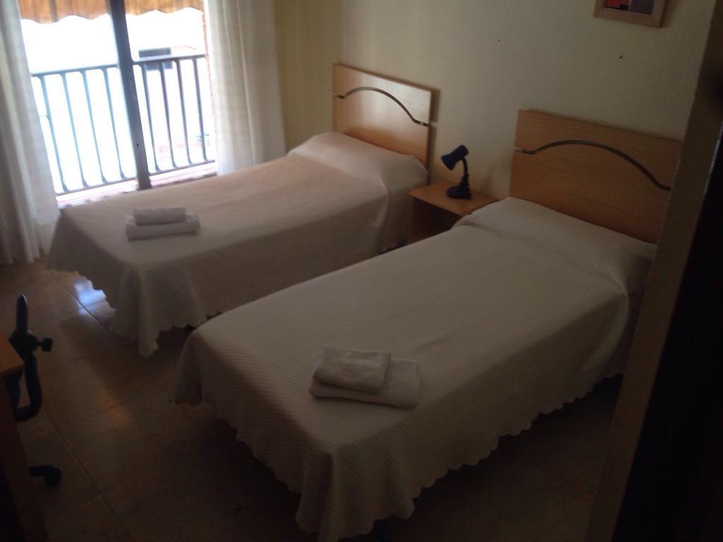 Hostal Jose Luis Brunete Exteriör bild